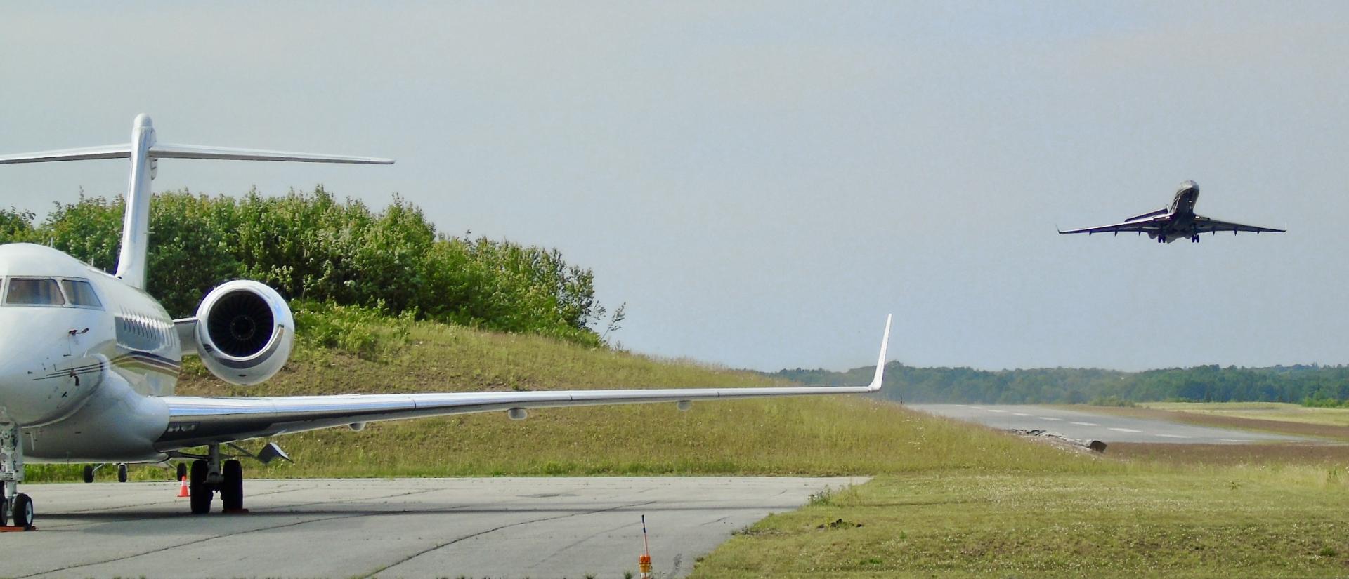 Charter traffic at CNK4