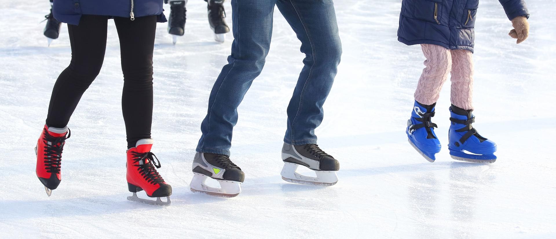 A group of people ice skating